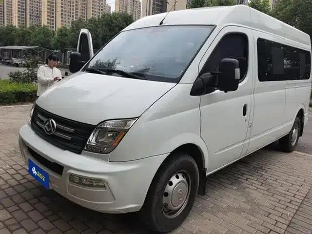 Xintu V80 2023 2.0T Manual Classic Aoyuntong Long Wheelbase Mid-Roof 6/7/8/9 Seats