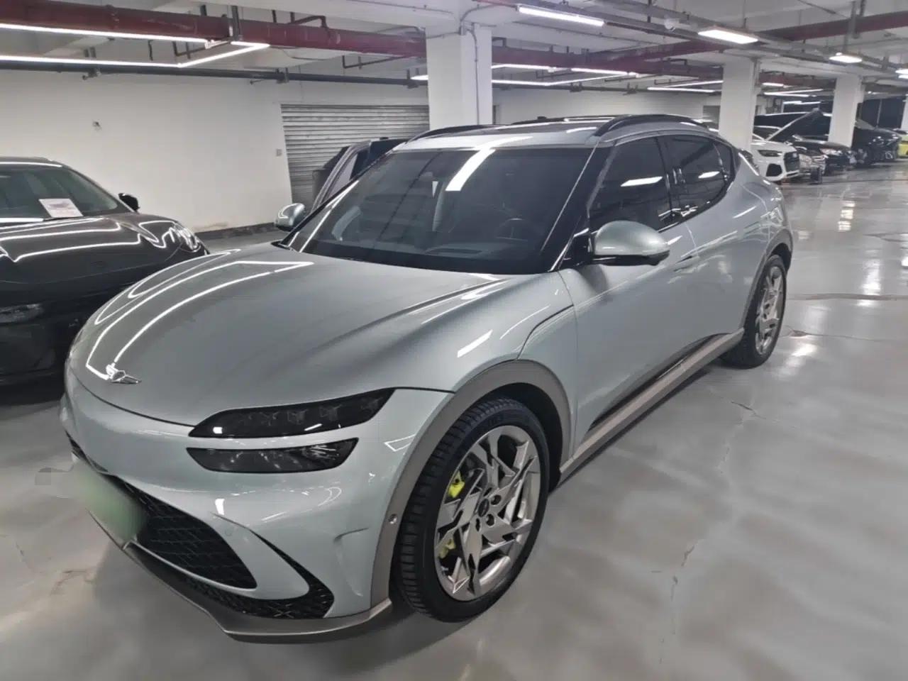 Genesis GV60 2023 Dual-Motor All-Wheel-Drive High-Performance Flagship Edition — миниатюра 1
