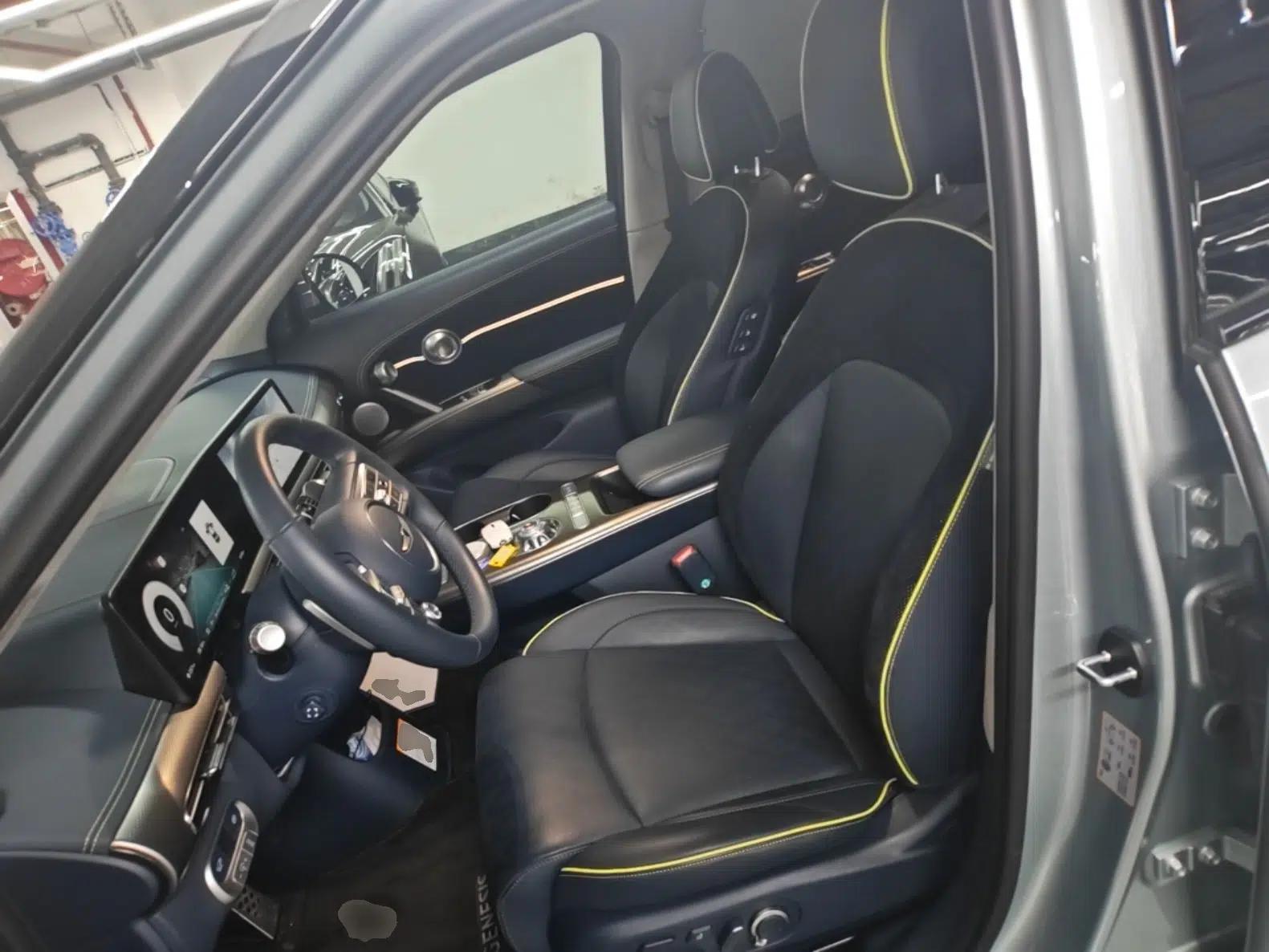 Genesis GV60 2023 Dual-Motor All-Wheel-Drive High-Performance Flagship Edition — миниатюра 17