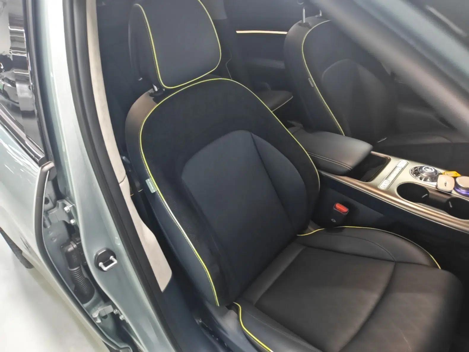 Genesis GV60 2023 Dual-Motor All-Wheel-Drive High-Performance Flagship Edition — миниатюра 23