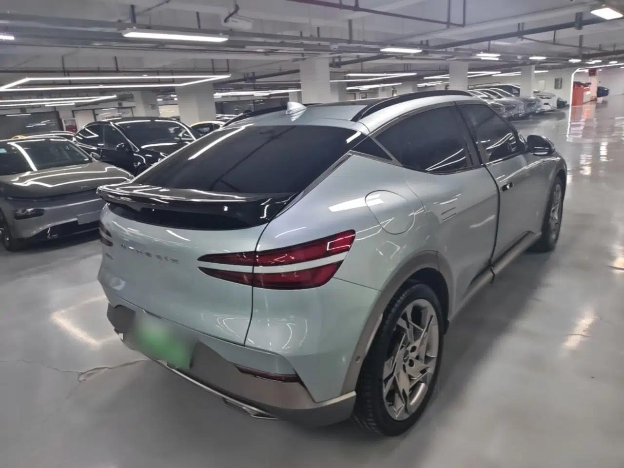Genesis GV60 2023 Dual-Motor All-Wheel-Drive High-Performance Flagship Edition — миниатюра 4