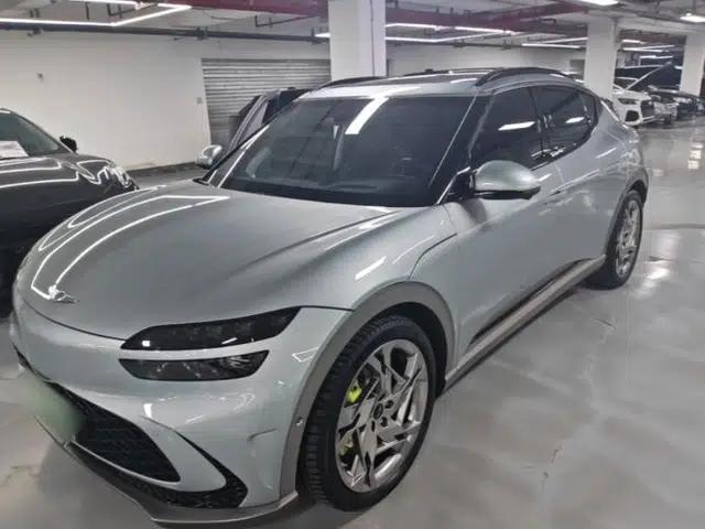 Genesis GV60 2023 Dual-Motor All-Wheel-Drive High-Performance Flagship Edition