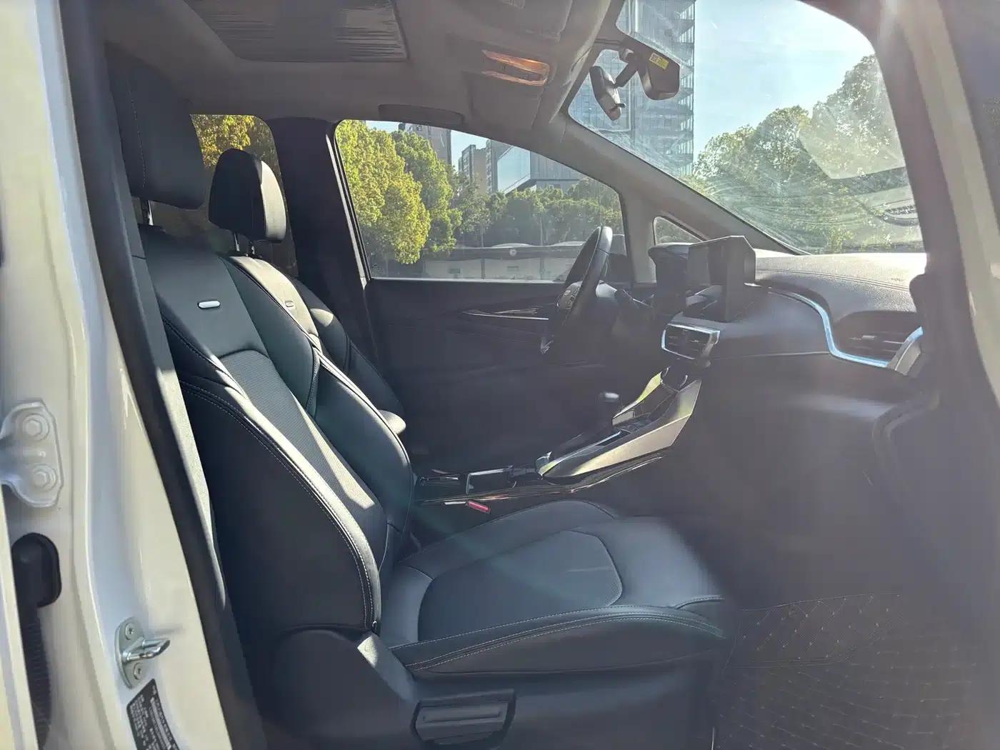 Maxus G50 2020 1.5T Automatic Elite Edition — миниатюра 12