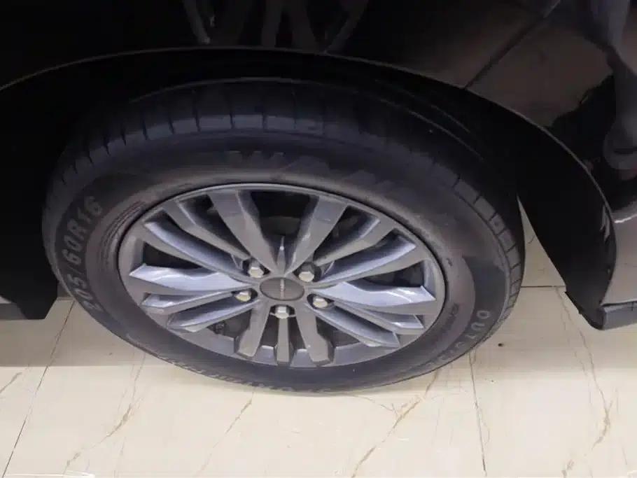Maxus G50 2021 PLUS 1.5T Automatic Adaptive Edition — миниатюра 6