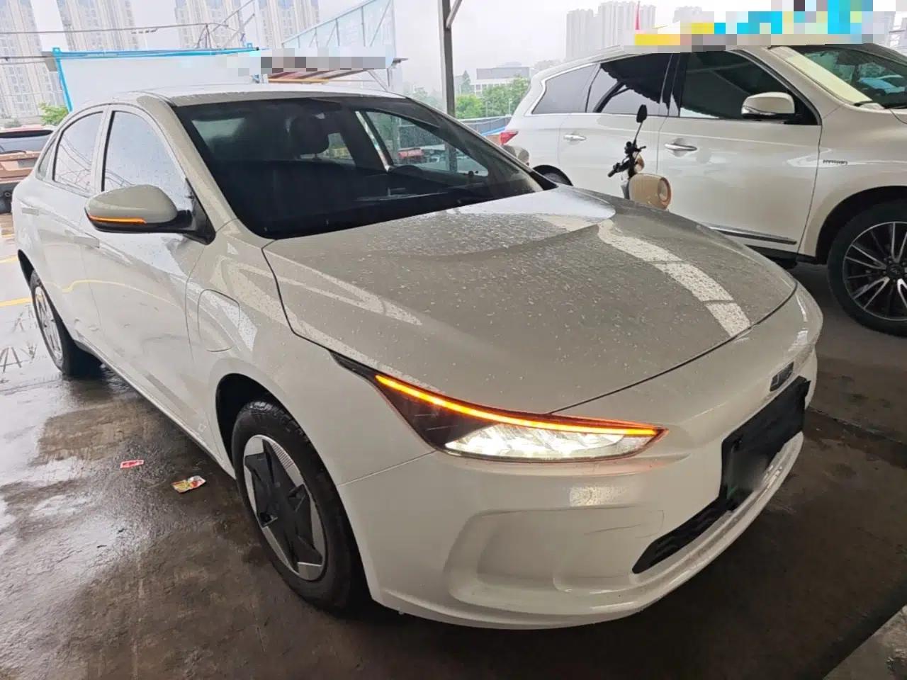 Geometry A 2024 410KM Travel Edition — миниатюра 6