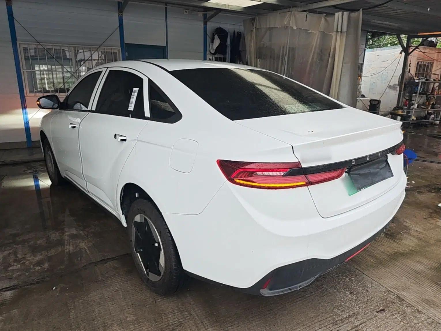 Geometry A 2024 410KM Travel Edition — миниатюра 7