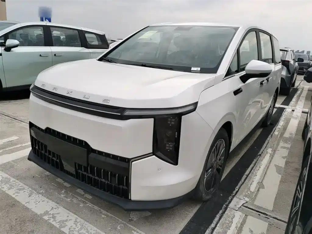 Everyone 7 2024 Facelift Super Hybrid Long Range Enjoy Edition — миниатюра 2