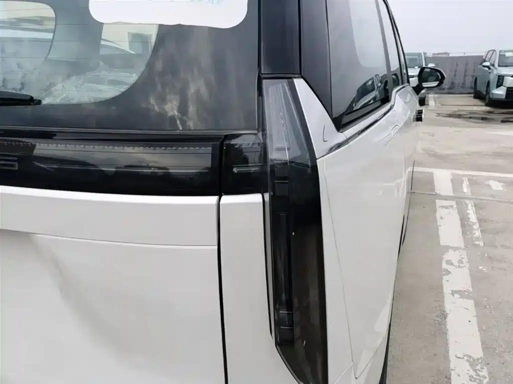 Everyone 7 2024 Facelift Super Hybrid Long Range Enjoy Edition — миниатюра 8