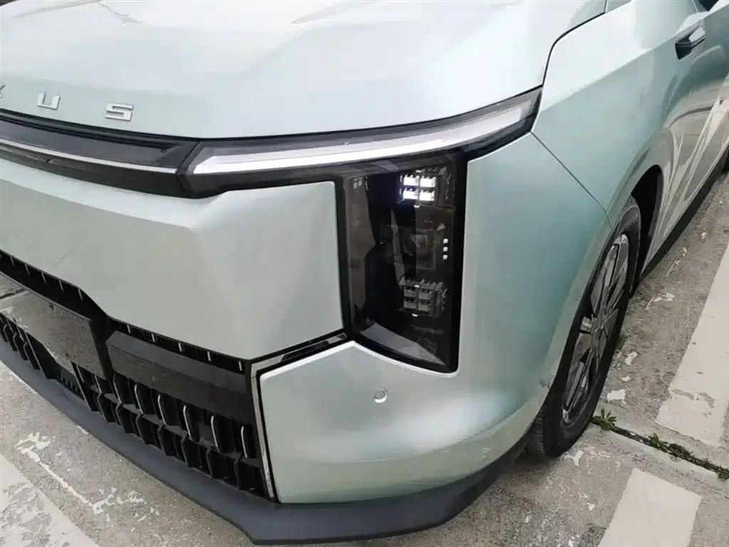 Everyone 7 2024 Facelift Super Hybrid Long Range Enjoy Edition — миниатюра 24
