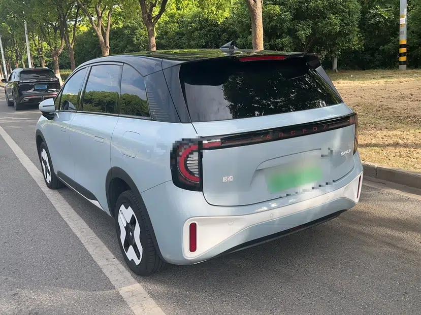 ARCFOX Kaola 2023 Family Edition Pro — миниатюра 7