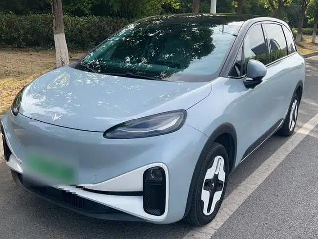 ARCFOX Kaola 2023 Family Edition Pro