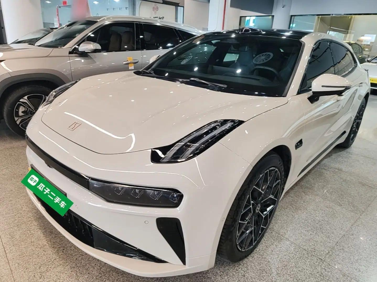 Zeekr 001 2025 WE Edition 95 kWh All-Wheel Drive — миниатюра 1