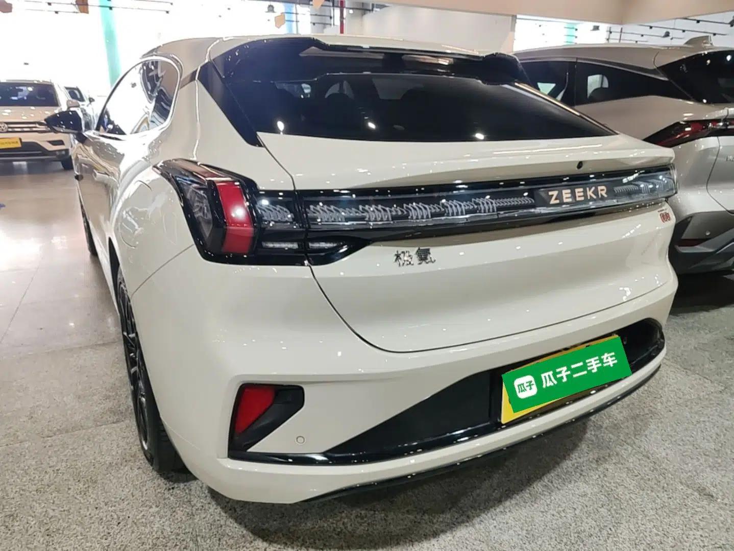 Zeekr 001 2025 WE Edition 95 kWh All-Wheel Drive — миниатюра 4