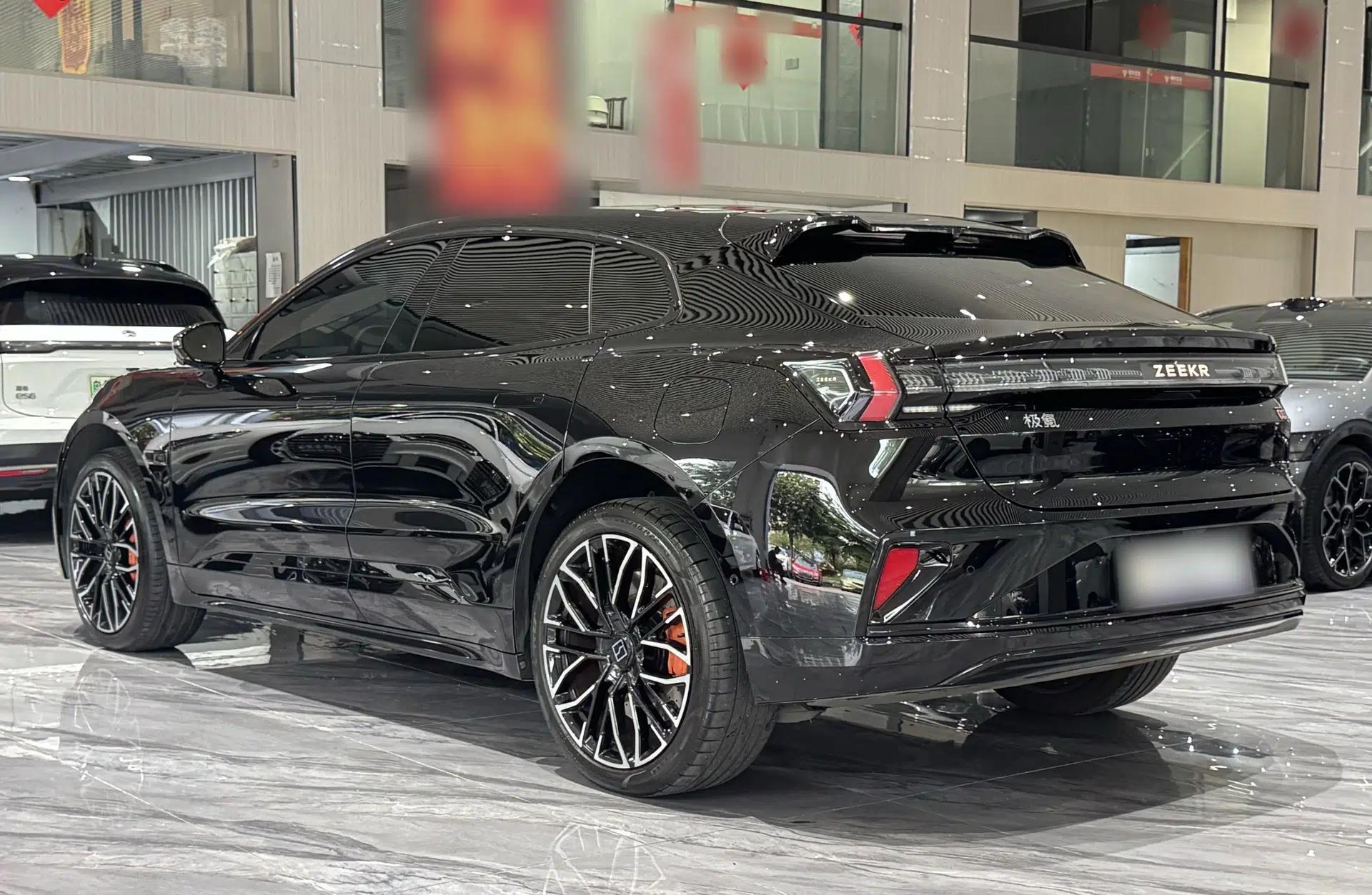 Zeekr 001 2024 YOU Edition 100 kWh All-Wheel Drive — миниатюра 11
