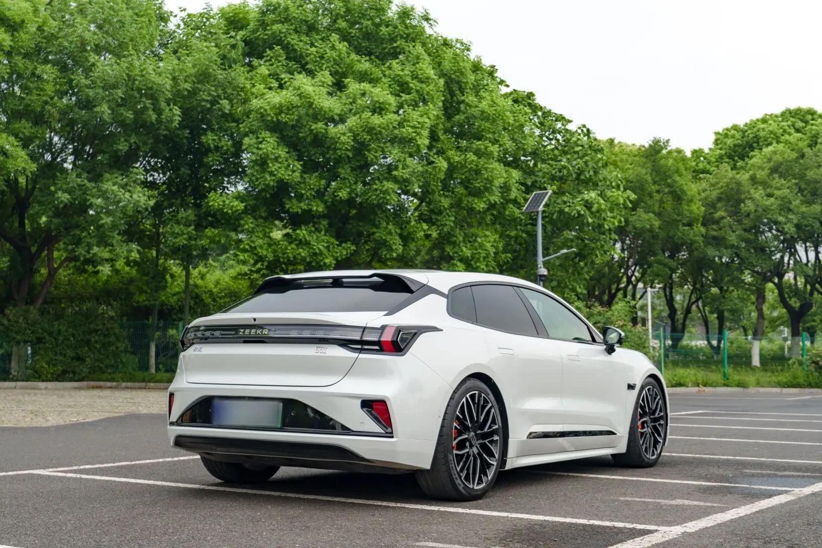 Zeekr 001 2025 YOU Edition 100 kWh All-Wheel Drive — миниатюра 8