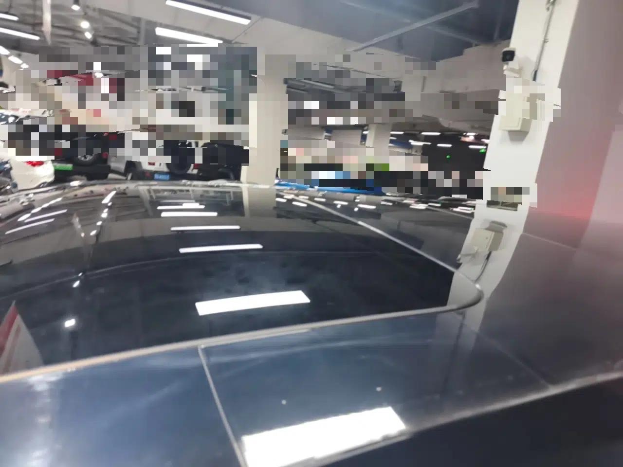 Zeekr 009 2024 7-Seater Aisle Version 108 kWh — миниатюра 11