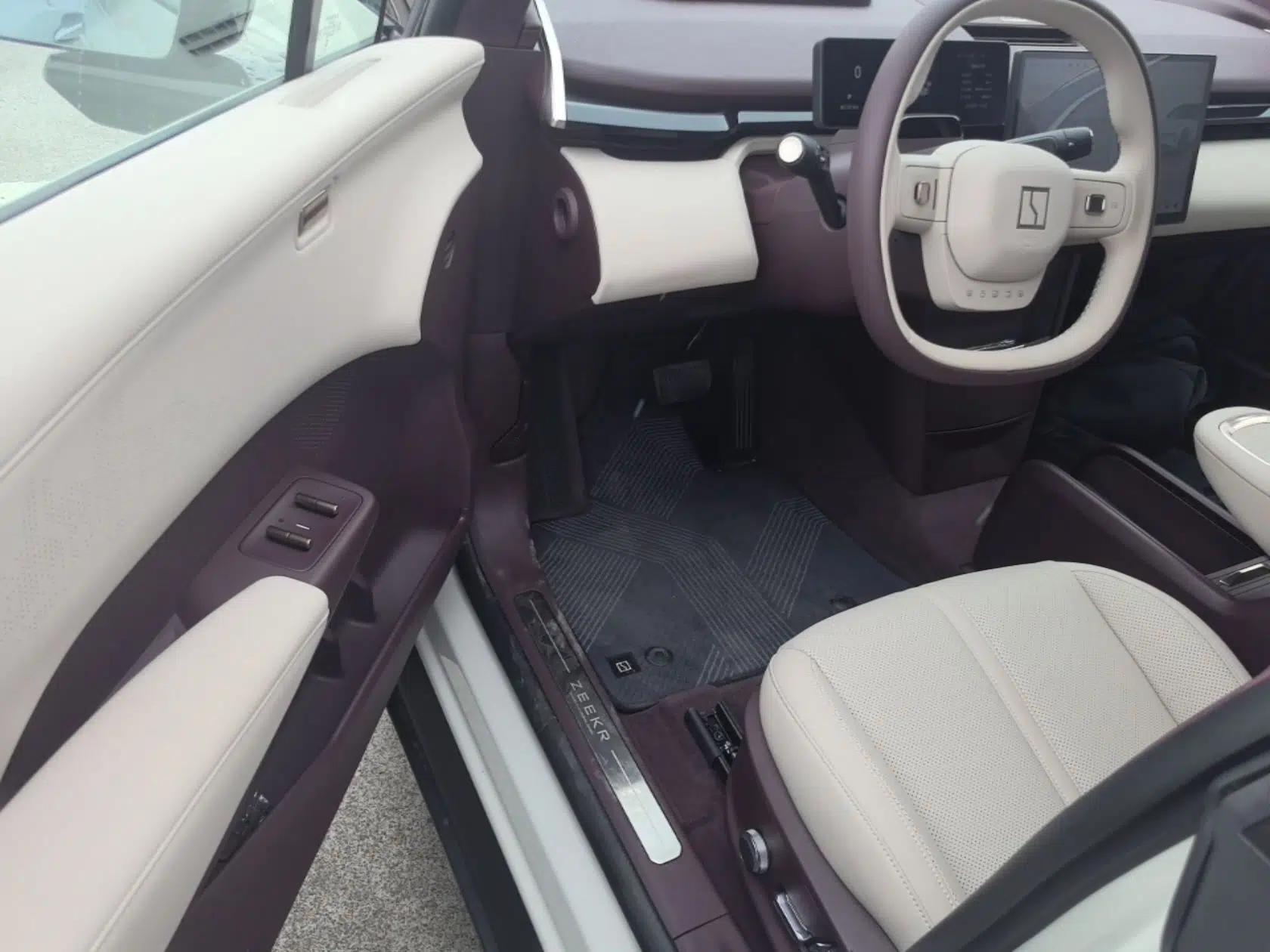 Zeekr X 2025 Four-Seater Rear-Drive Cube Version — миниатюра 19