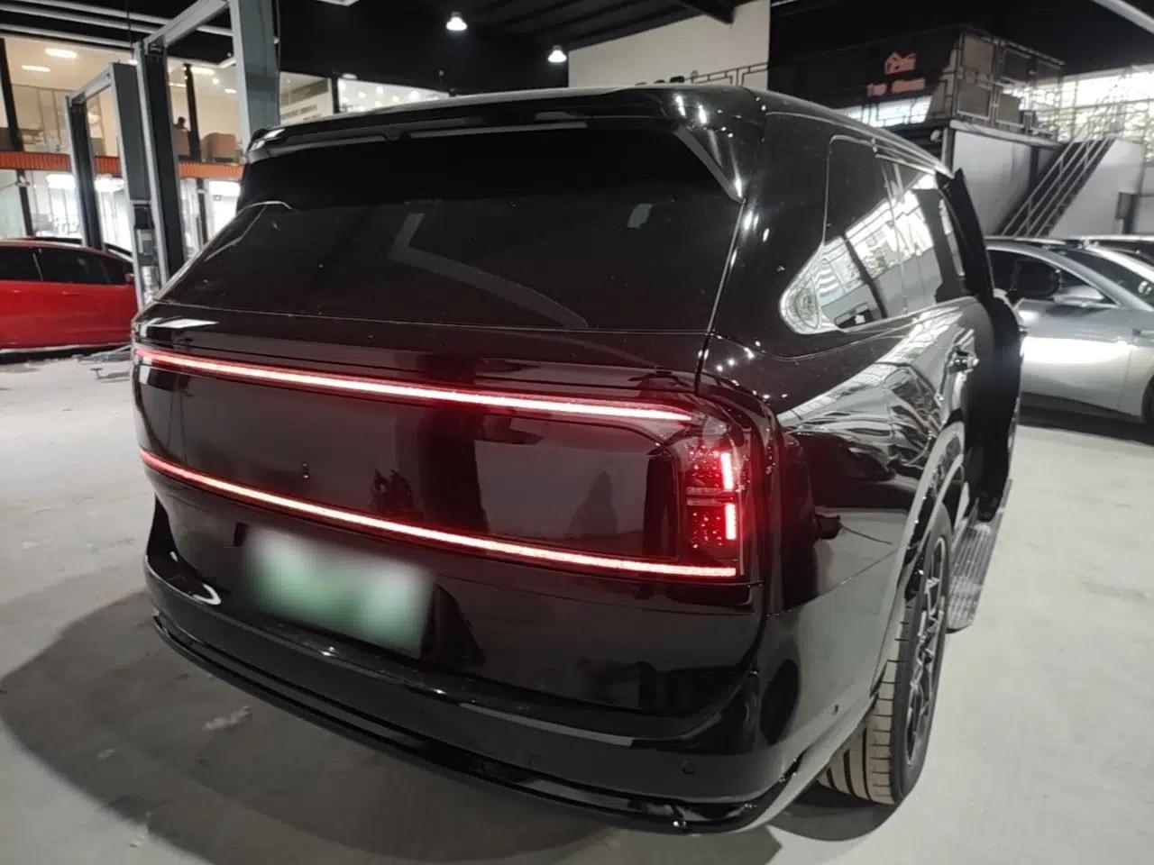 Zeekr 9X 2025 Moon Black Edition 70kWh — миниатюра 4
