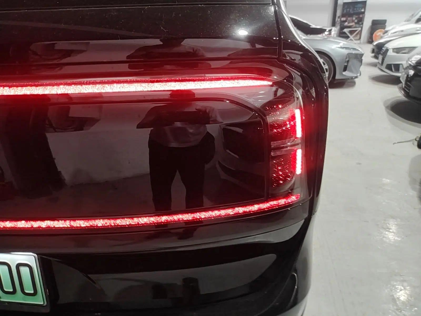 Zeekr 9X 2025 Moon Black Edition 70kWh — миниатюра 8