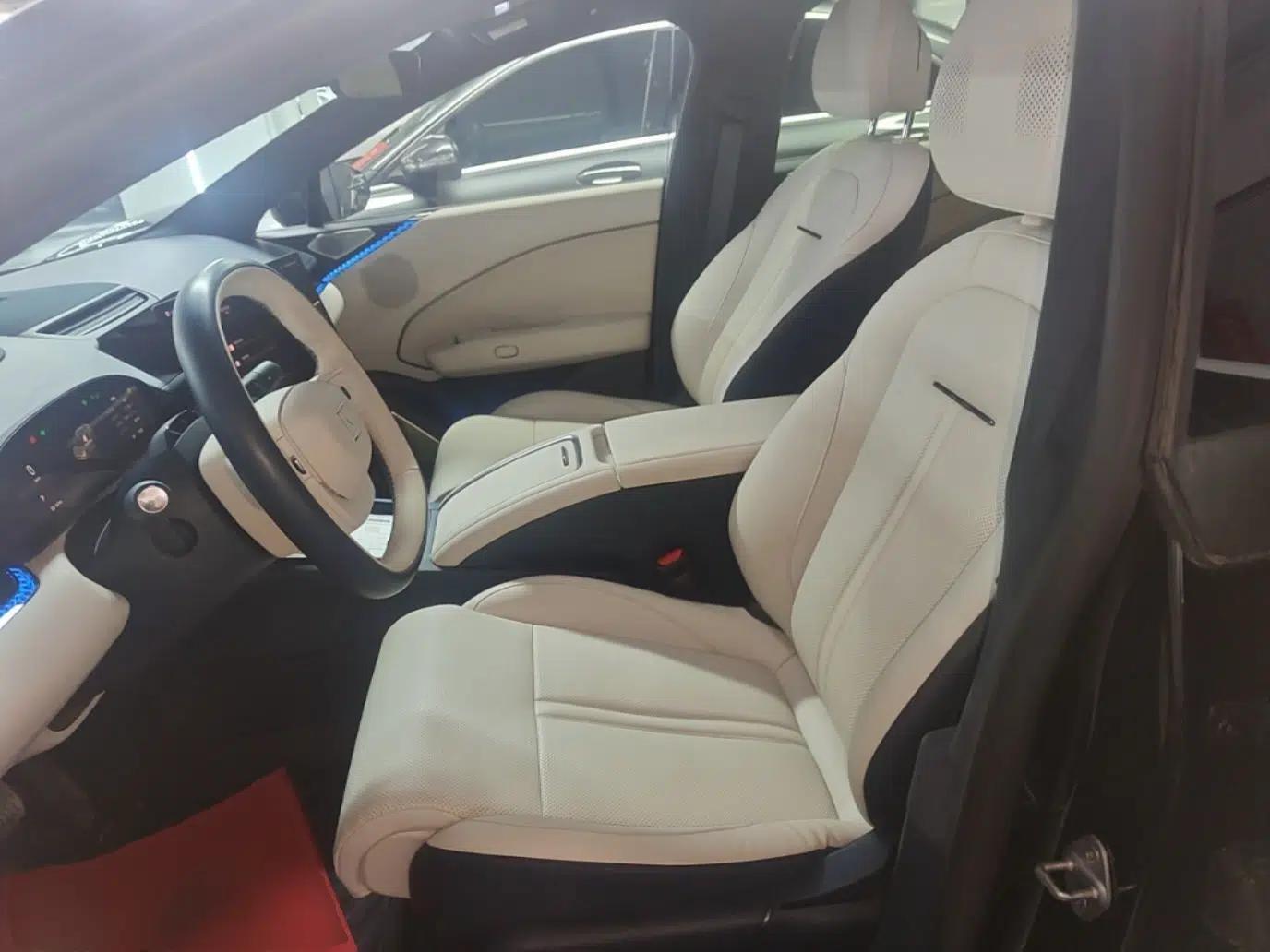 Zeekr 007 2024 Rear-Drive Intelligent Driving Version 100 kWh — миниатюра 17