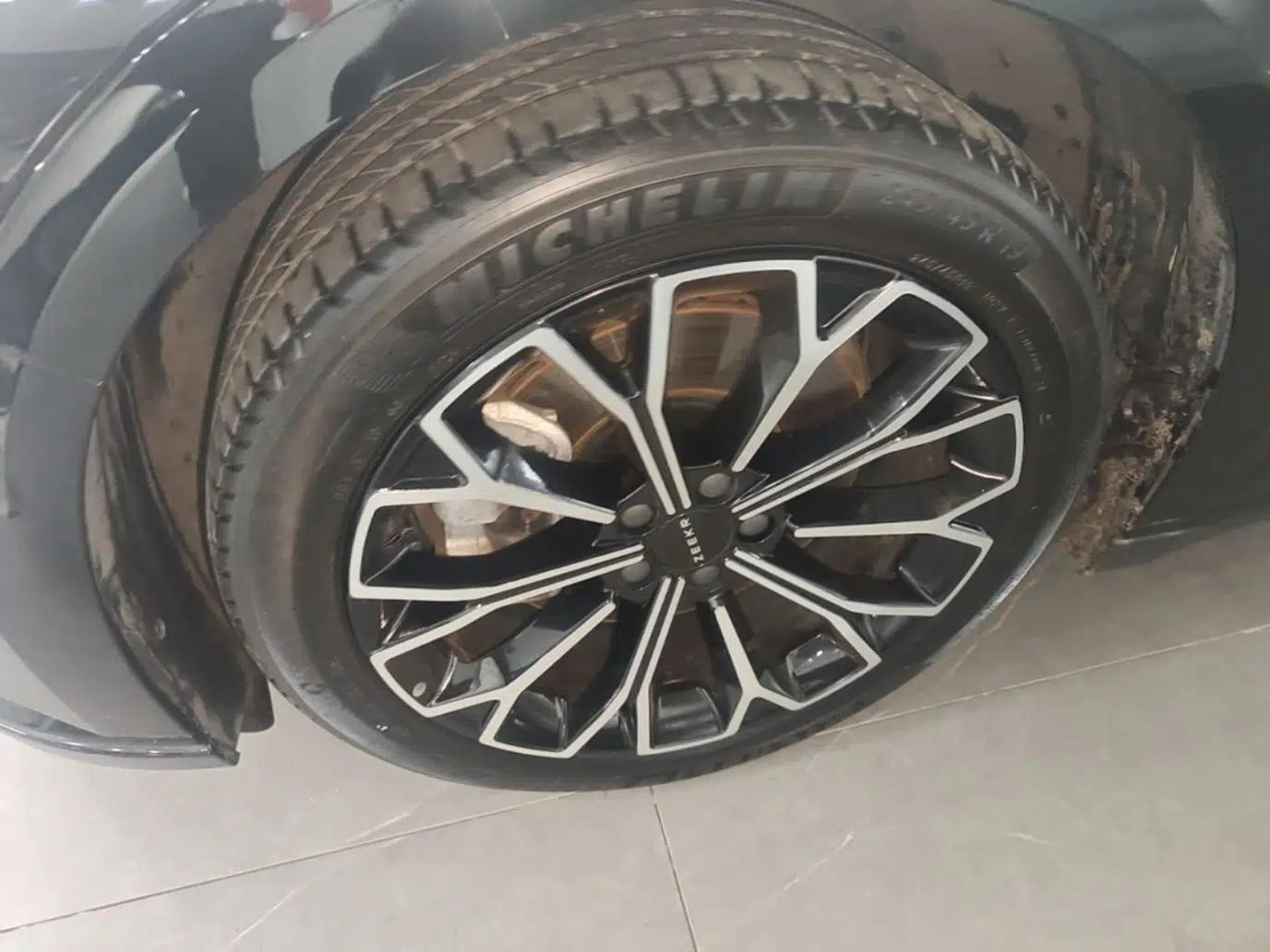 Zeekr 007 2024 Rear-Drive Intelligent Driving Version 100 kWh — миниатюра 9