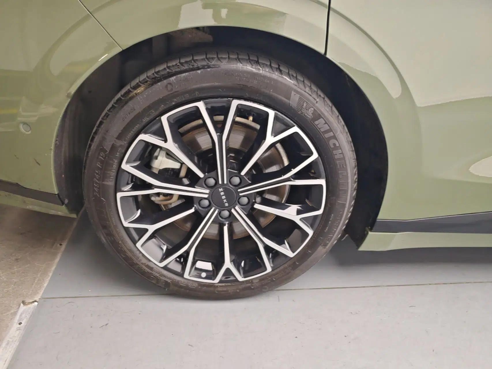 Zeekr 007GT 2025 Long-Range Rear-Wheel Drive Intelligent Driving Version 100 kWh — миниатюра 10