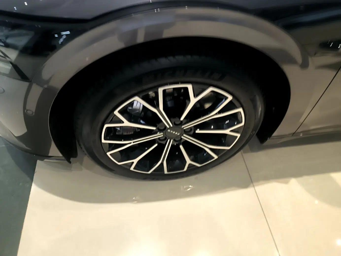 Zeekr 007GT 2025 Long-Range Rear-Wheel Drive Intelligent Driving Version 100 kWh — миниатюра 8