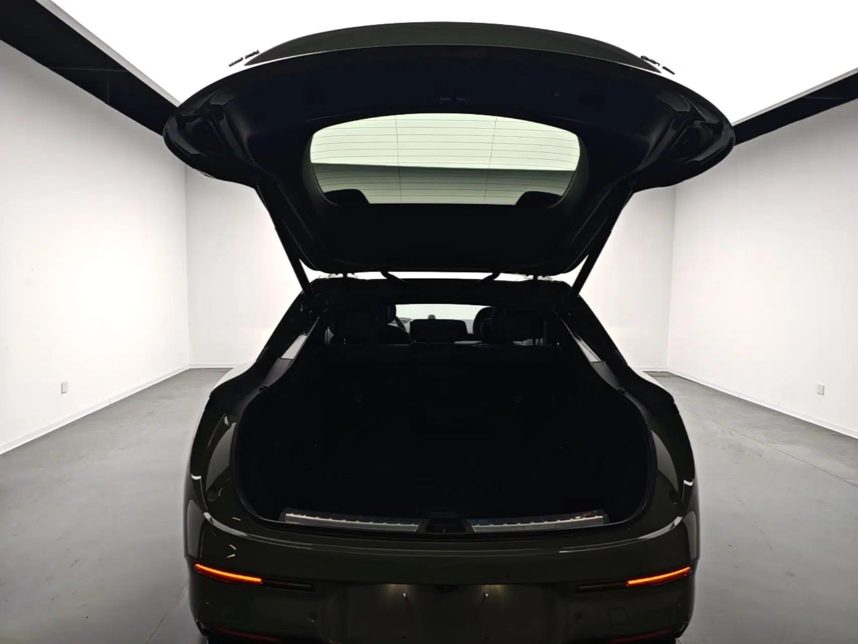 Zeekr 007GT 2025 Long-Range Rear-Wheel Drive Intelligent Driving Version 100 kWh — миниатюра 22