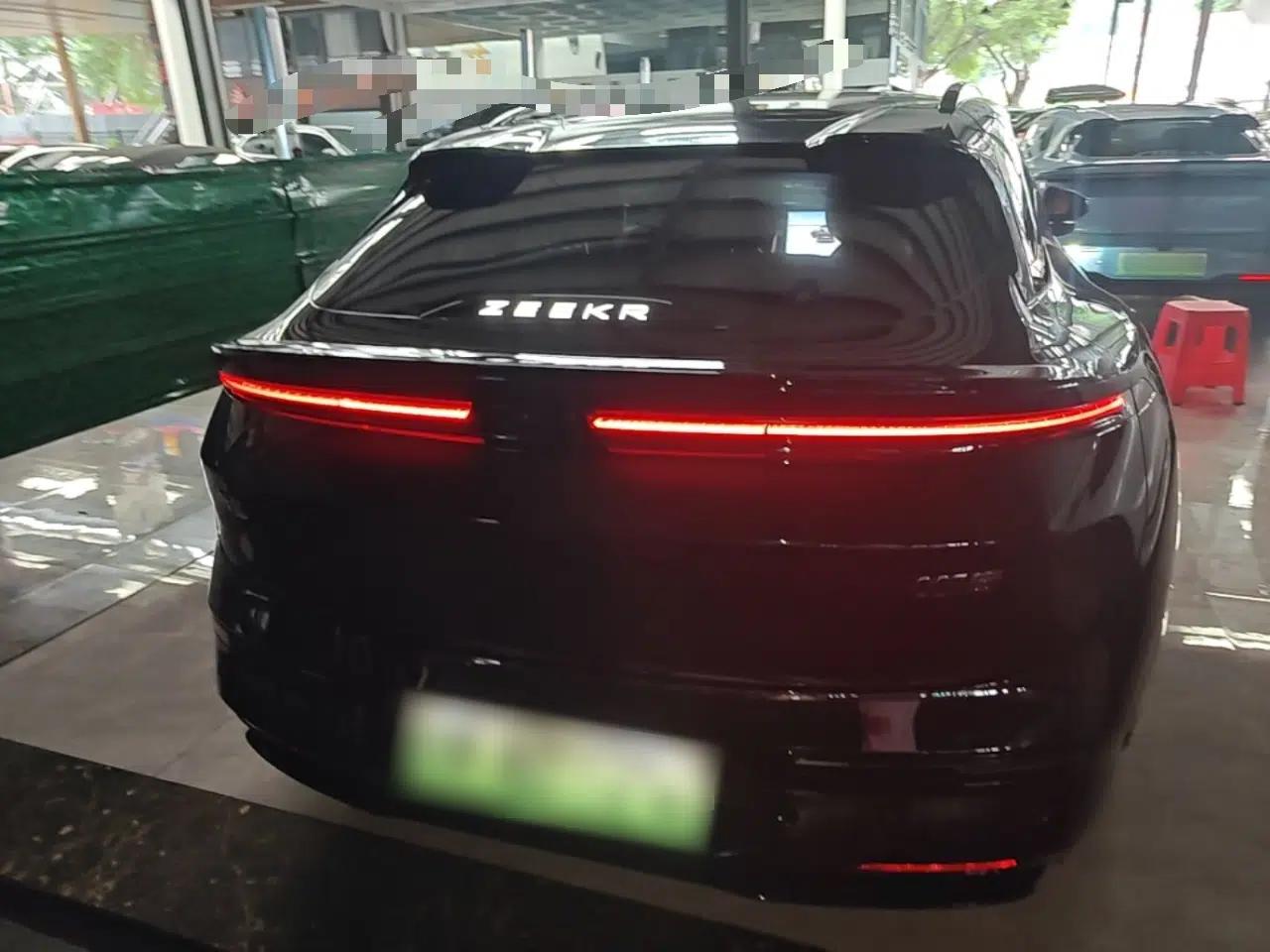 Zeekr 007GT 2025 Long-Range Rear-Wheel Drive Intelligent Driving Version 100 kWh — миниатюра 3