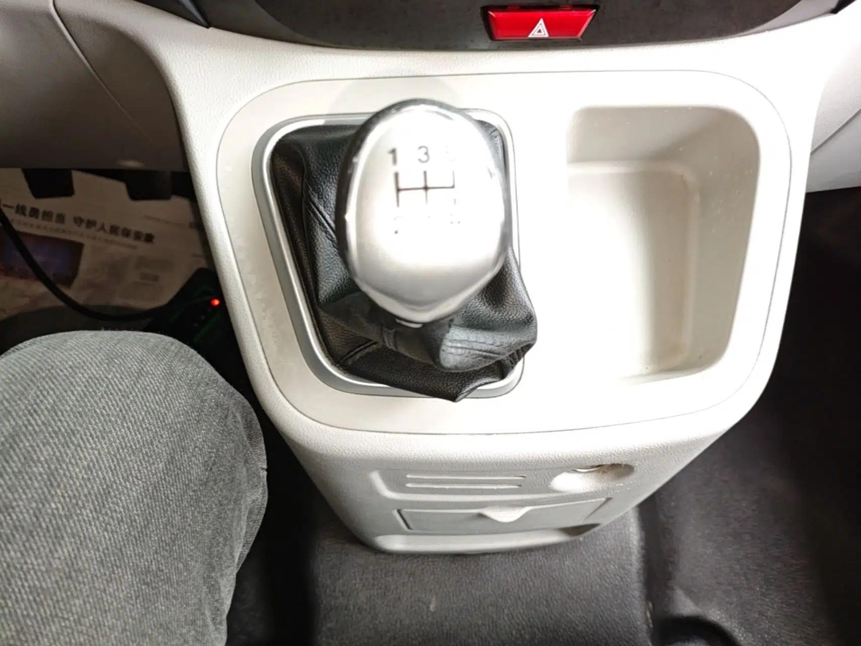 JAC Refine M3 2019 Creator Edition 1.8L Luxury Model — миниатюра 17