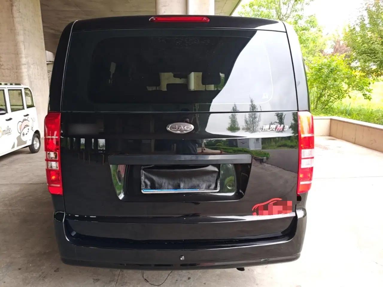 JAC Refine M3 2019 Creator Edition 1.8L Luxury Model — миниатюра 5