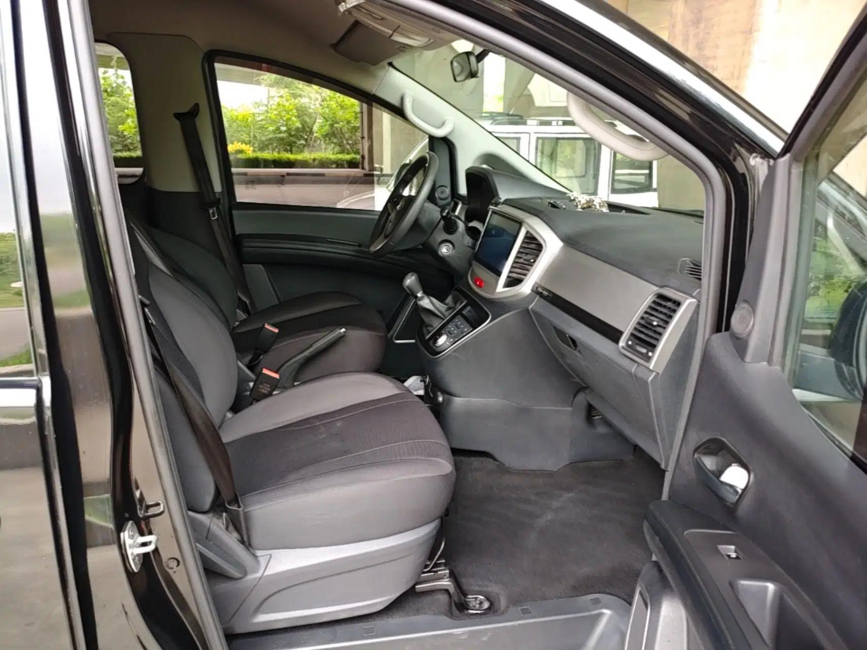 JAC Refine M4 2018 2.0L Manual Express Version — миниатюра 23