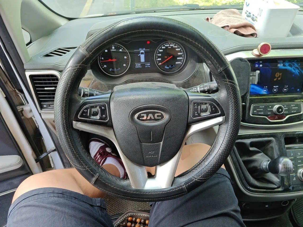 JAC Refine M4 2017 1.9T Diesel Manual Luxury Model — миниатюра 11