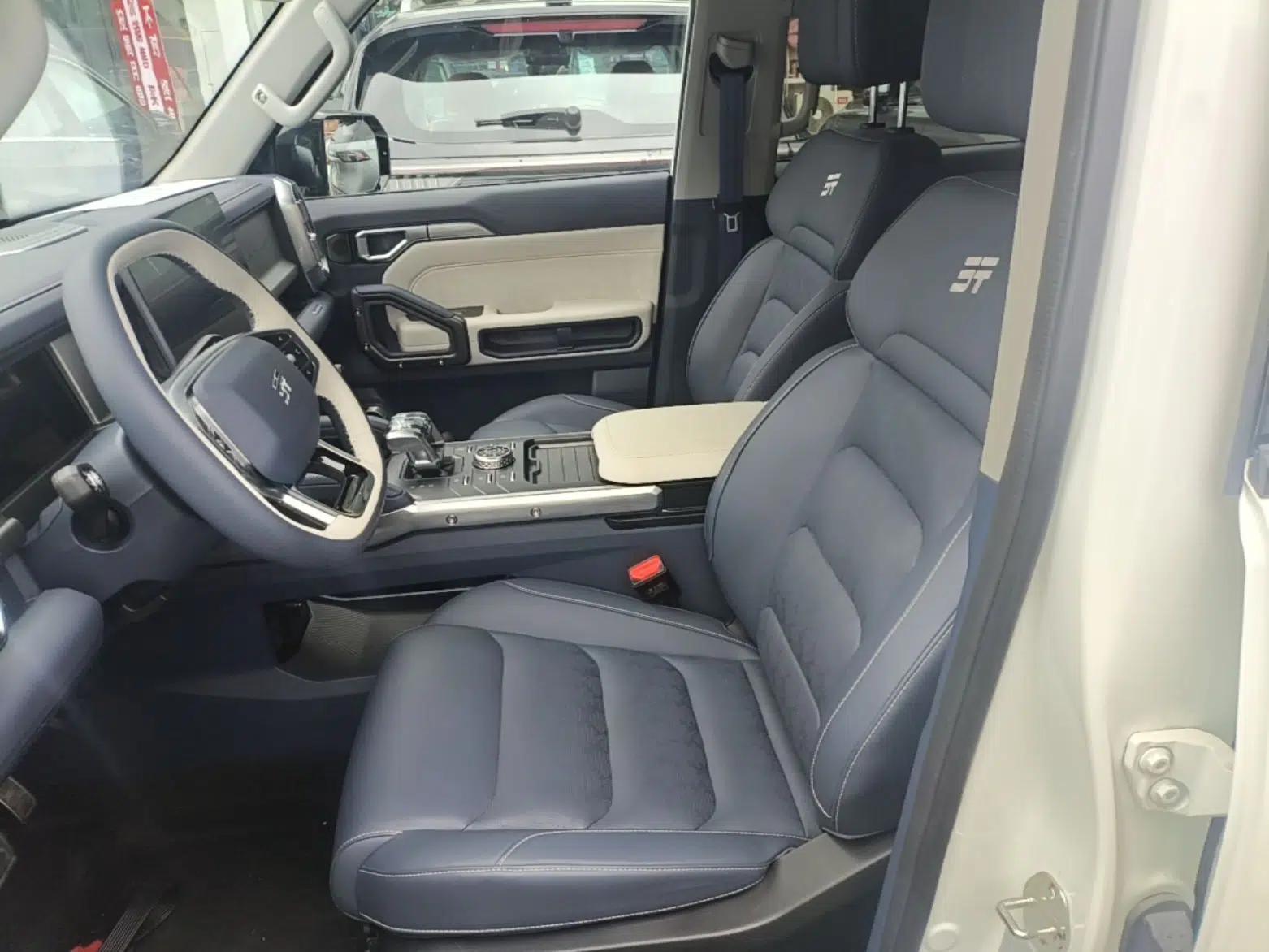 JETOUR Shanhai Traveler C-DM 2025 206km XWD Conquer Extended Version 7 Seats — миниатюра 18