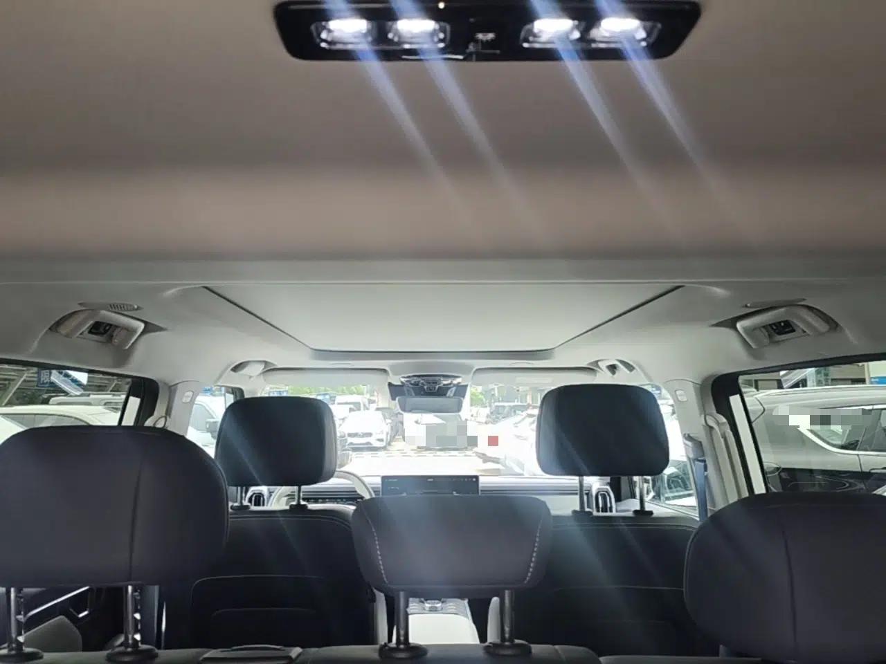 JETOUR Shanhai Traveler C-DM 2025 206km XWD Conquer Extended Version 7 Seats — миниатюра 21