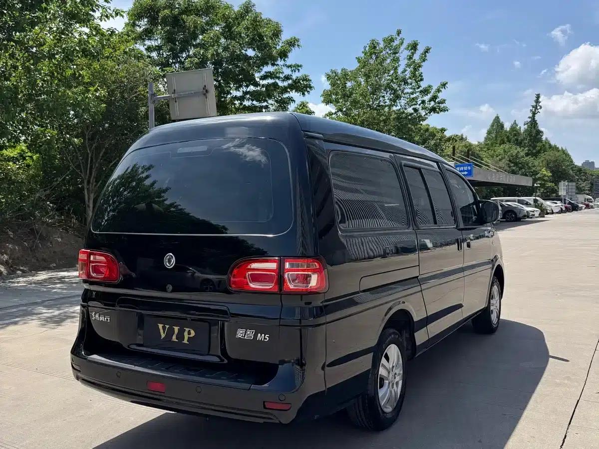 Lingzhi 2020 M5L 1.6L Comfort 7-seater — миниатюра 4