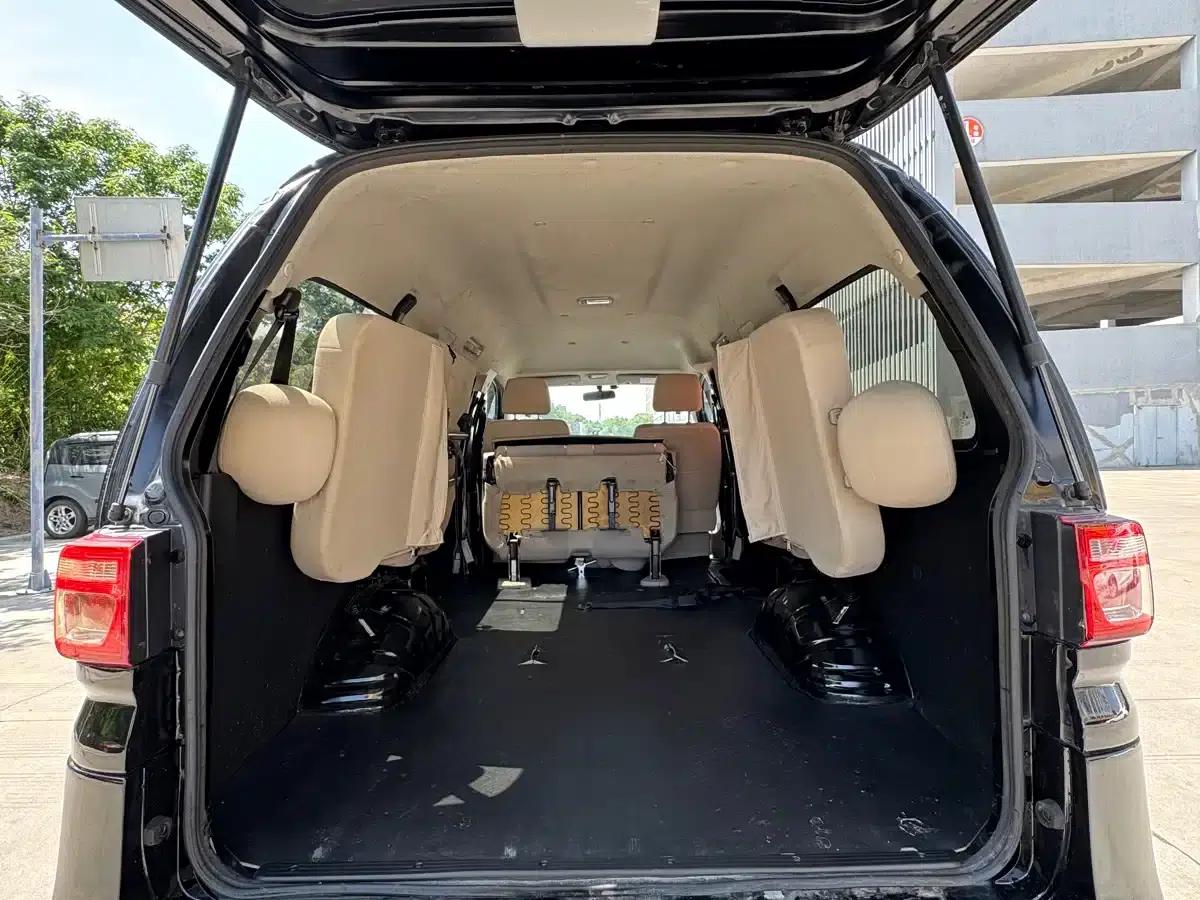 Lingzhi 2020 M5L 1.6L Comfort 7-seater — миниатюра 10