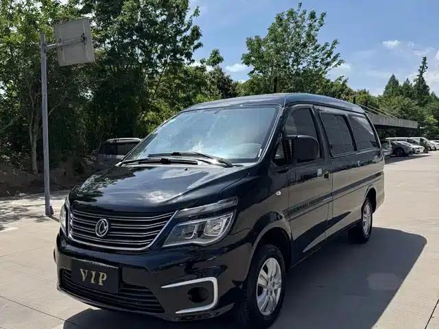 Lingzhi 2020 M5L 1.6L Comfort 7-seater