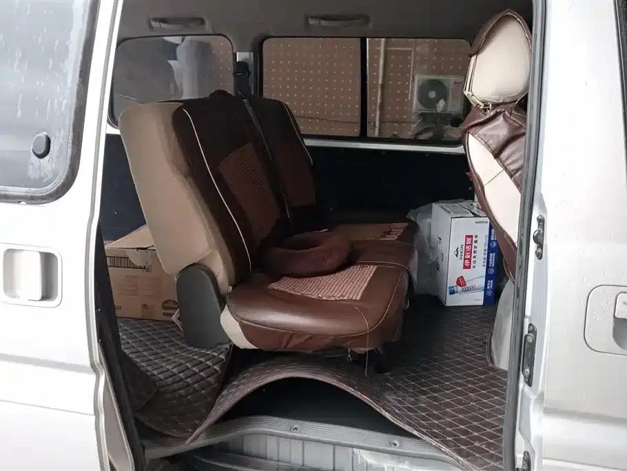 Lingzhi 2018 M3 1.5L 5-seater Basic Model — миниатюра 11