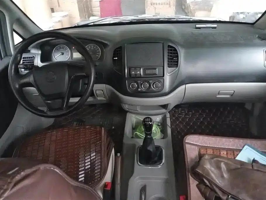 Lingzhi 2018 M3 1.5L 5-seater Basic Model — миниатюра 12