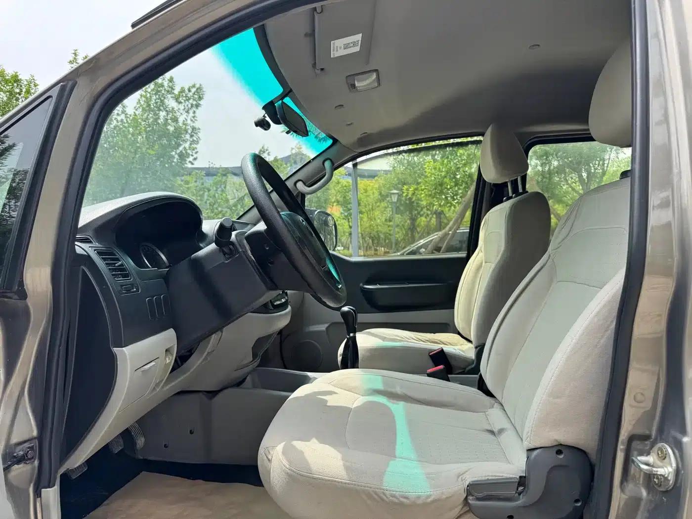 Lingzhi 2018 M3 1.5L 5-seater Basic Model — миниатюра 4