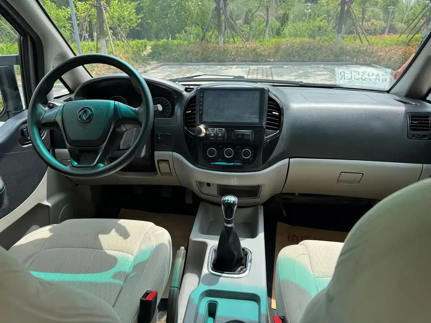 Lingzhi 2018 M3 1.5L 5-seater Basic Model — миниатюра 6