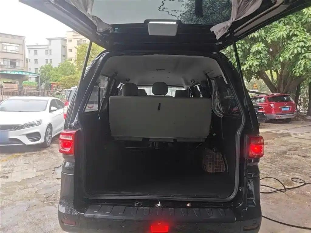 Lingzhi 2019 M5L 1.6L 7-seater Special Edition (China VI Emission Standard) — миниатюра 19