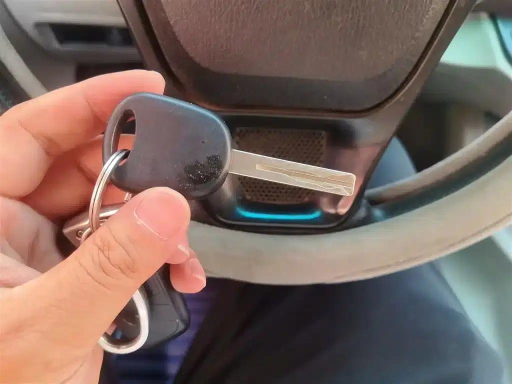 Lingzhi 2019 M5 1.6L 7-seater Special Edition (National VI Emission Standard) — миниатюра 12