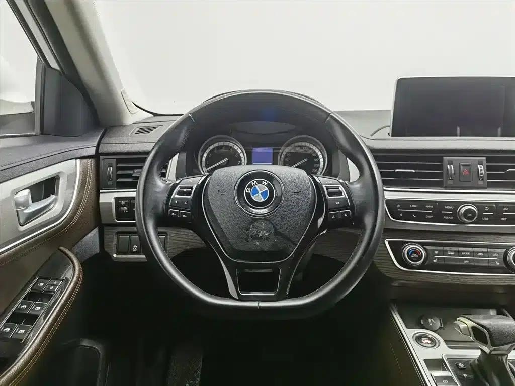 Jingyi X5 2017 Enjoy Series 1.5T CVT Smart Connector — миниатюра 11