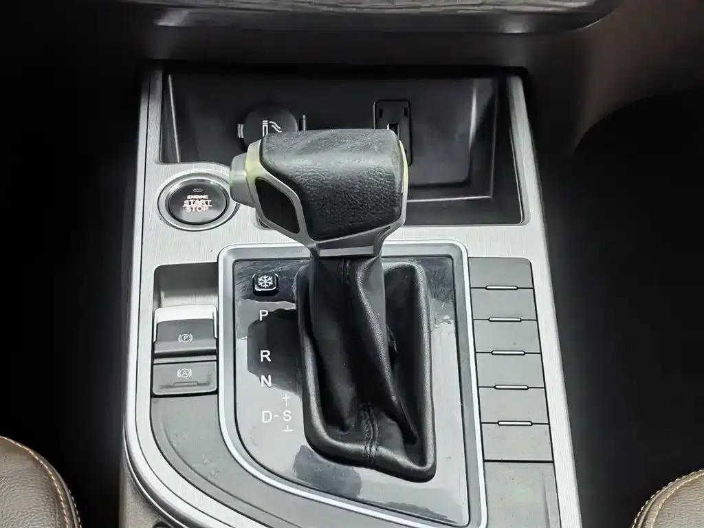 Jingyi X5 2017 Enjoy Series 1.5T CVT Smart Connector — миниатюра 13