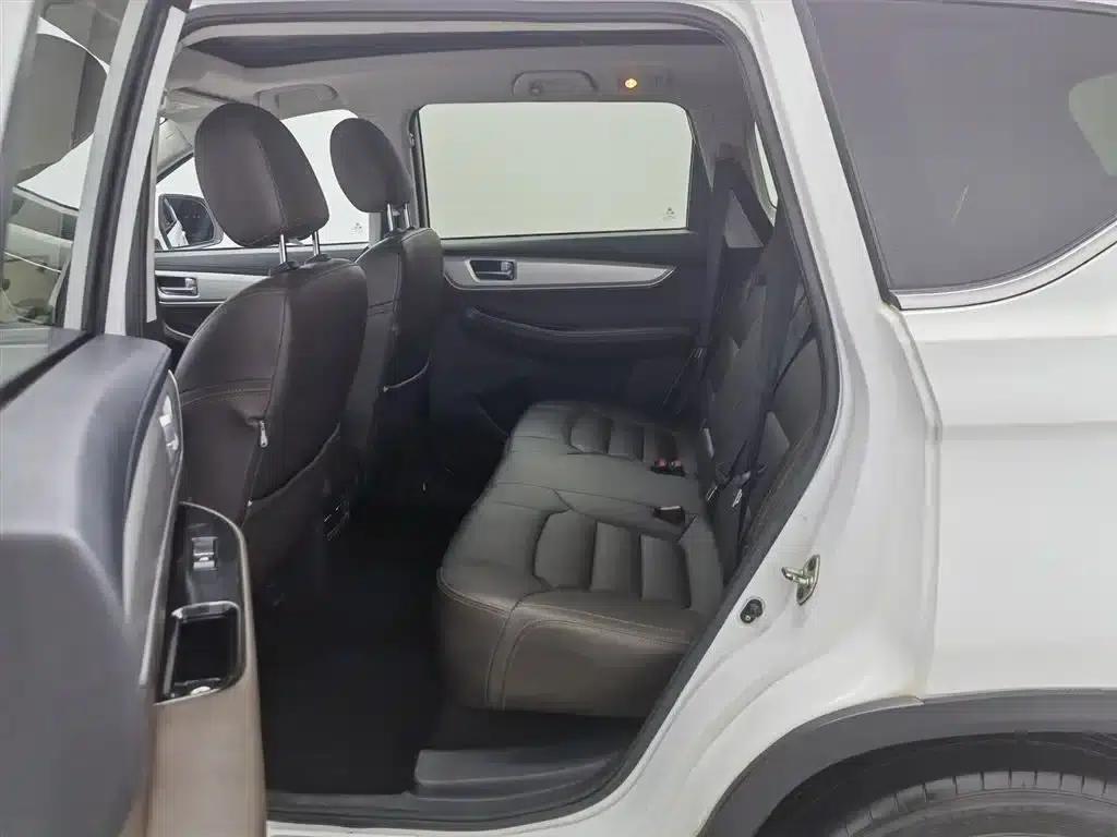 Jingyi X5 2017 Enjoy Series 1.5T CVT Smart Connector — миниатюра 15