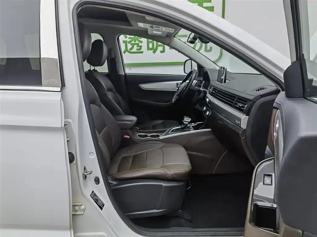 Jingyi X5 2017 Enjoy Series 1.5T CVT Smart Connector — миниатюра 23