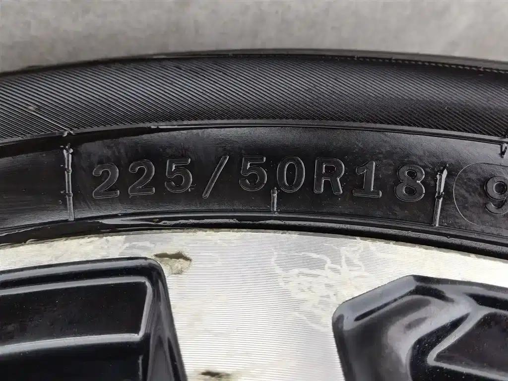 Jingyi X5 2017 Enjoy Series 1.5T CVT Smart Connector — миниатюра 24