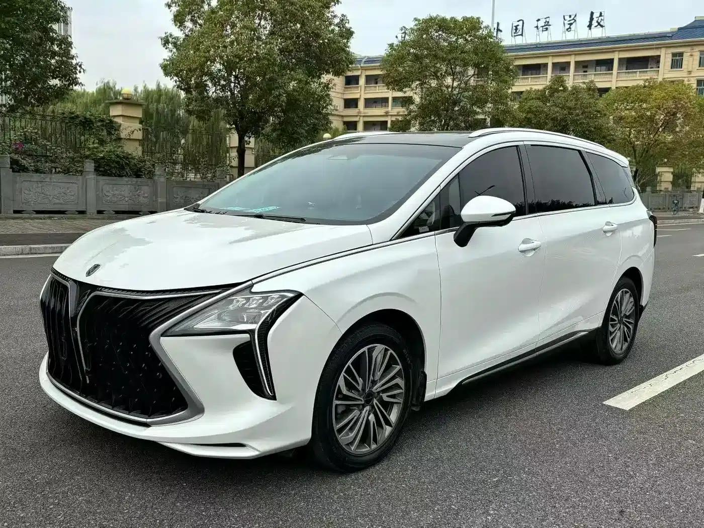 Fengxing Yacht 2022 1.5T DCT Wave Chaser Edition — миниатюра 3